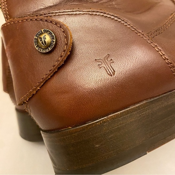 Frye Melissa Button Zip Short Cognac Ladies Ankle Boots Brown Booties Size 7.5 - Picture 6 of 14